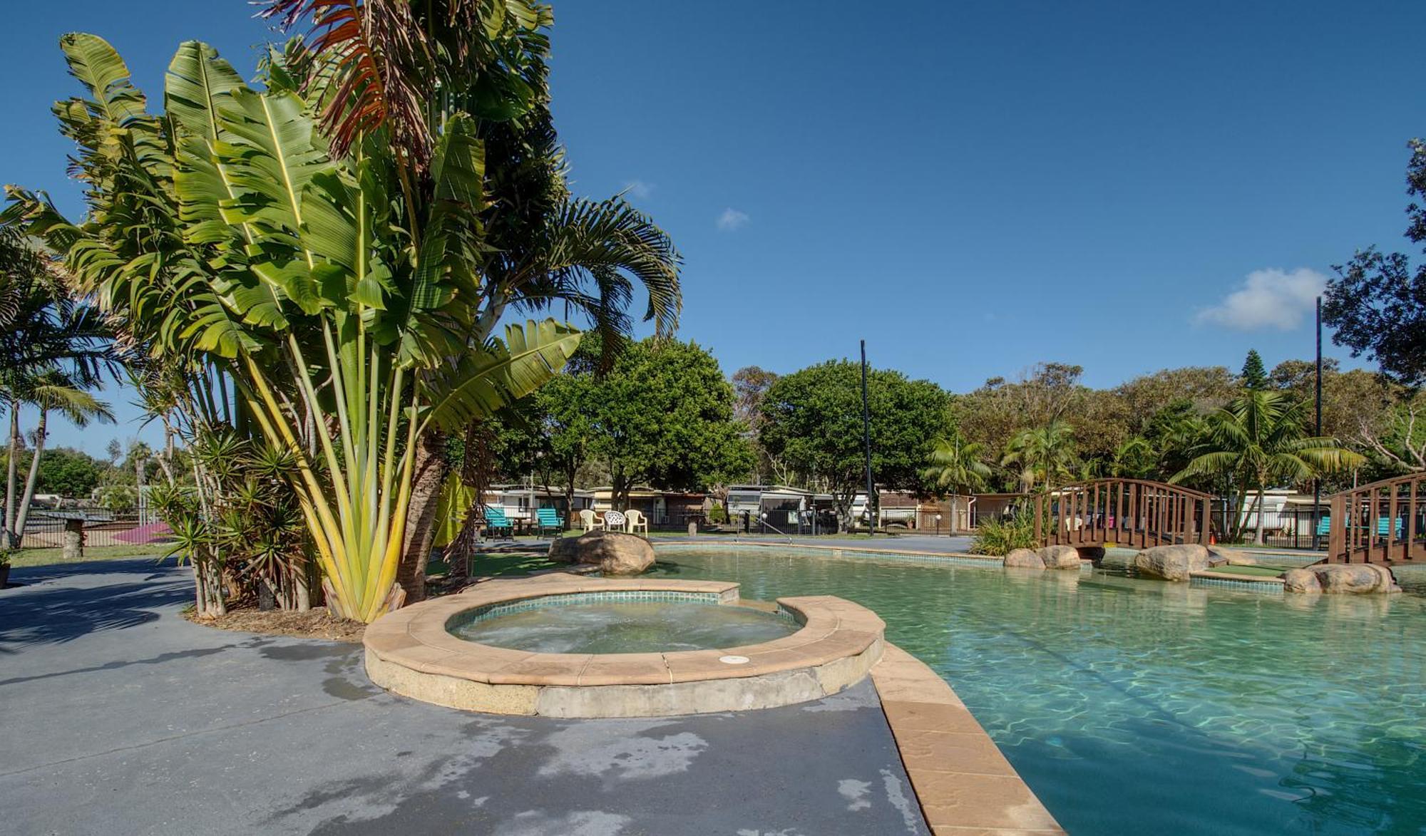 Big4 Manning Point Holiday Park Buitenkant foto